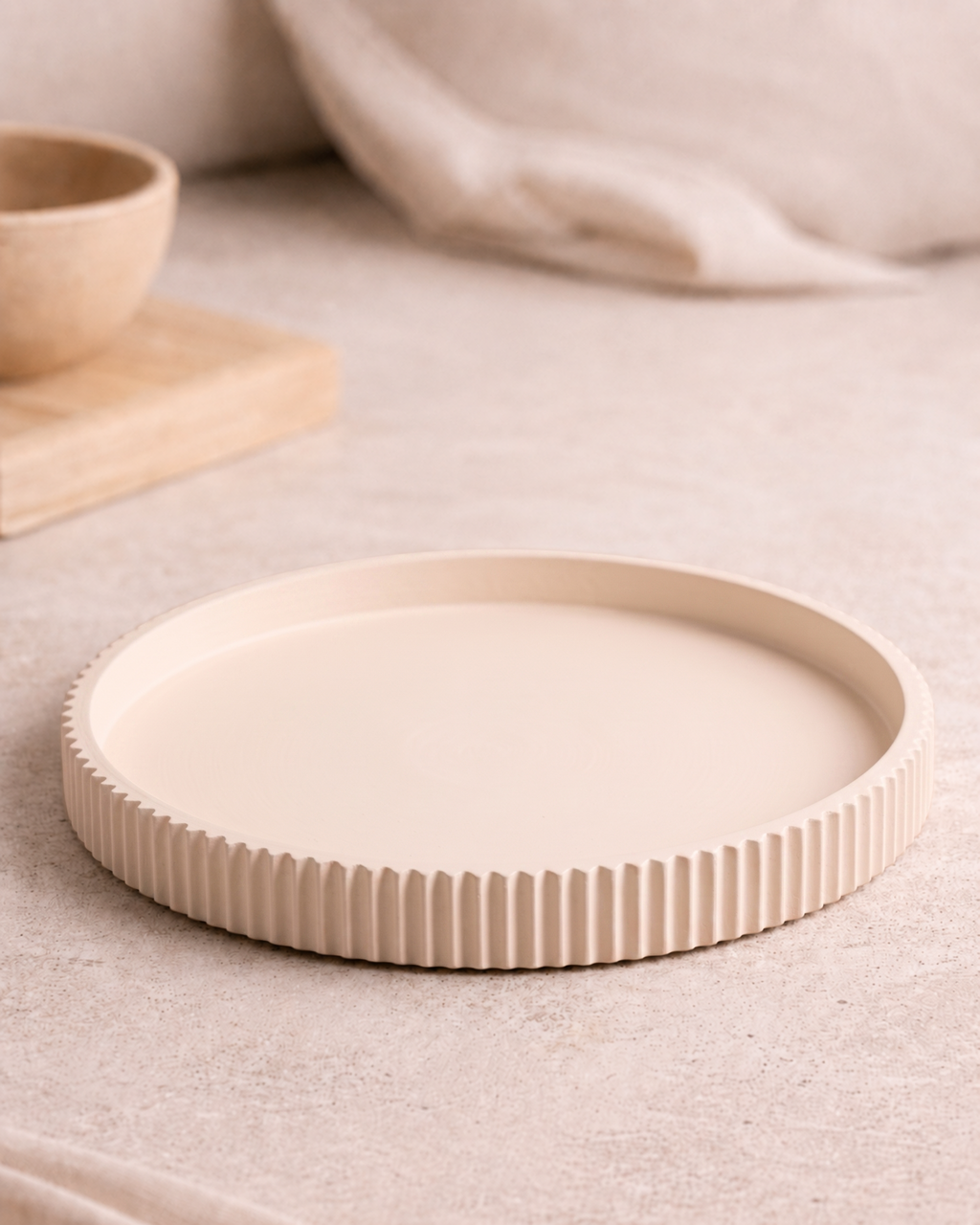 Enso plateau in Clay kleur, handgemaakt effect door 3D-print techniek.