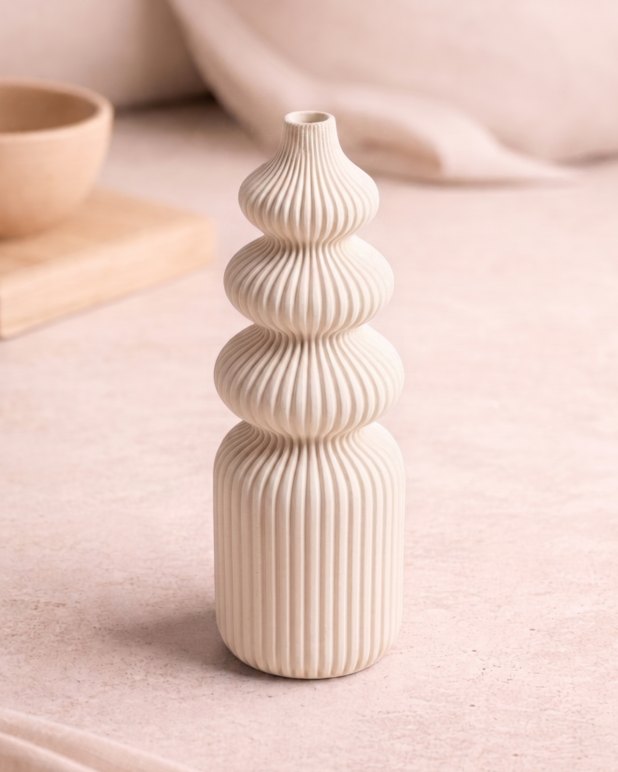 Kumo Vase