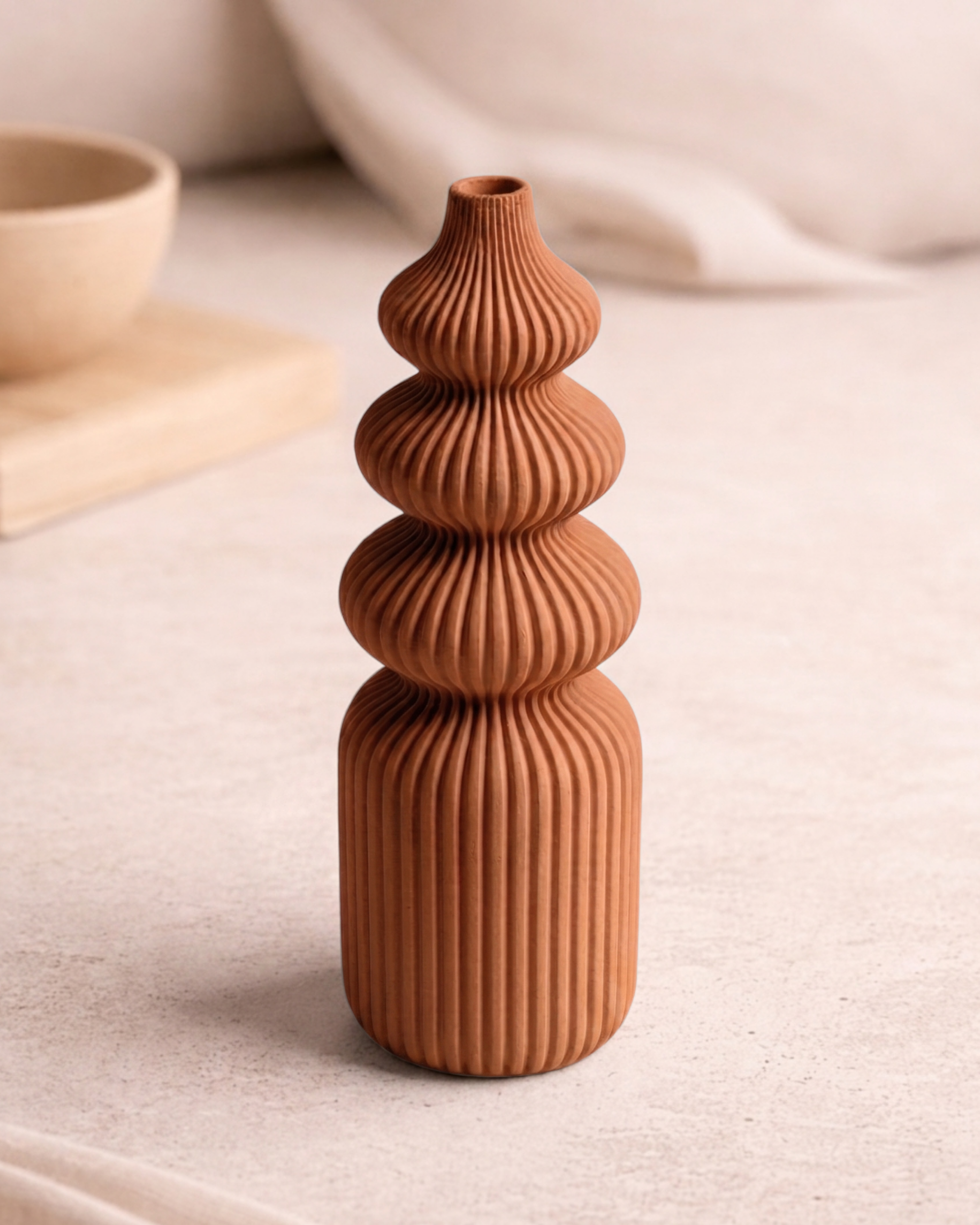 Kumo Vase
