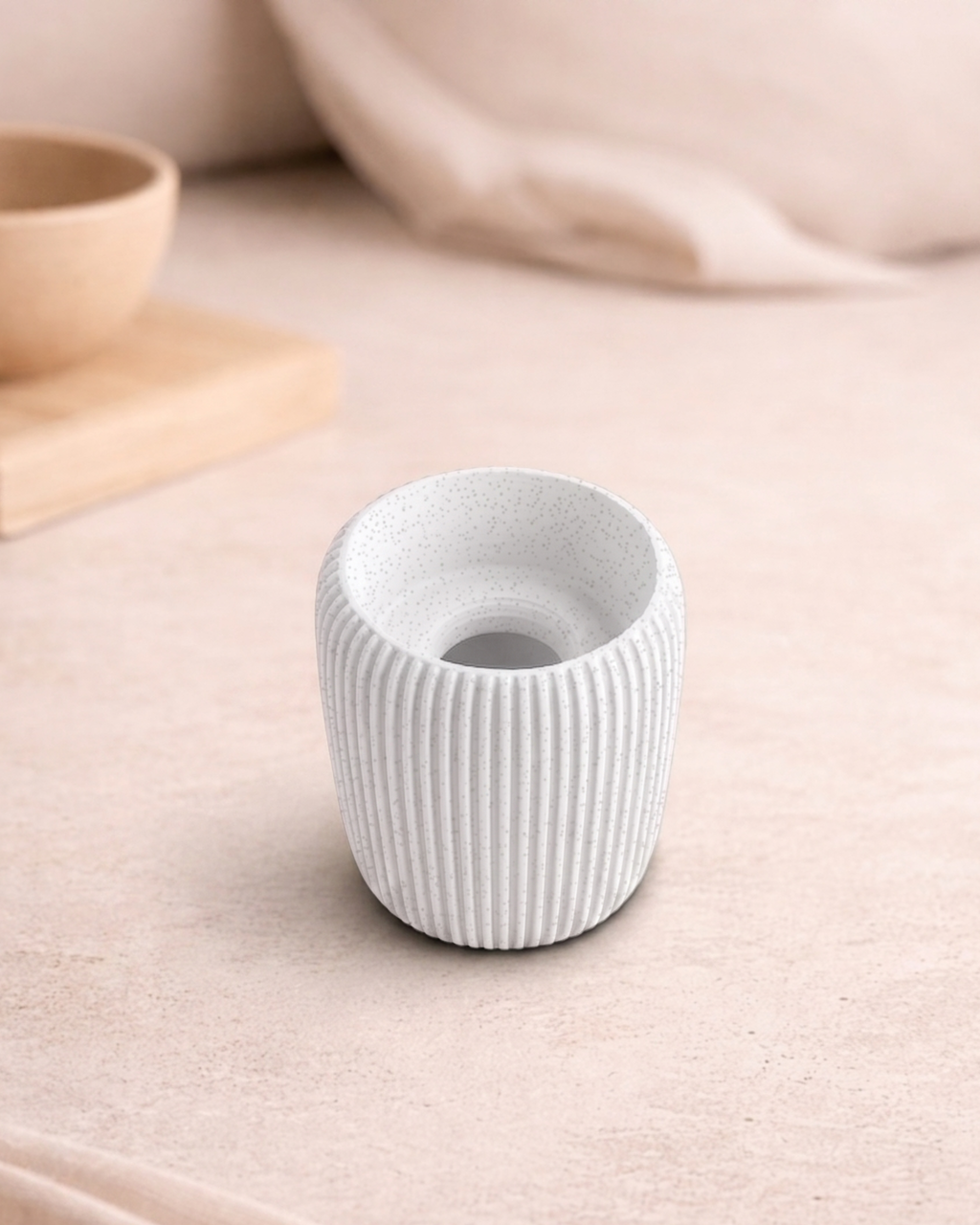 Hikari Holder
