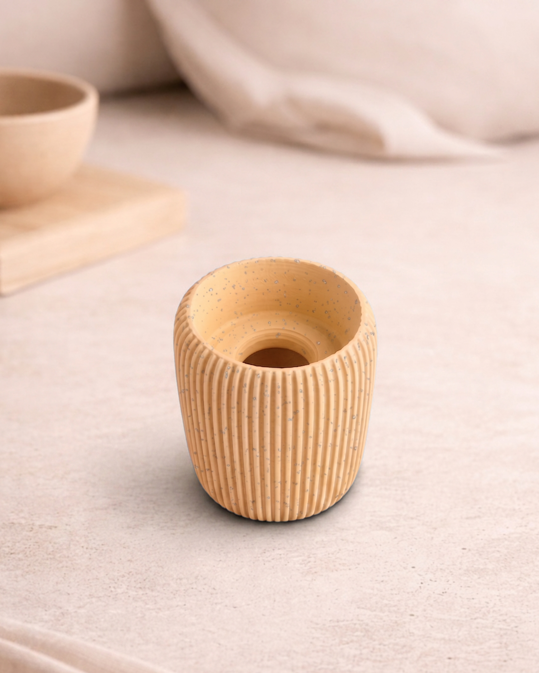 Hikari Holder