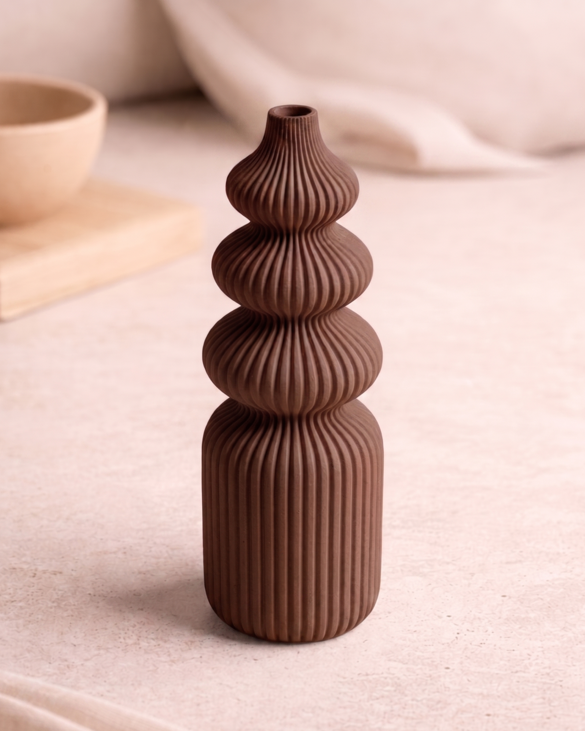 Kumo Vase